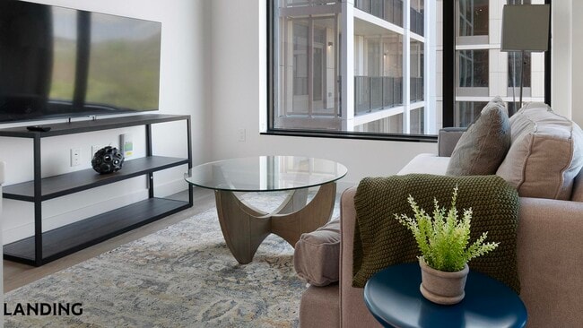 Building Photo - 632 Howard Rd SE