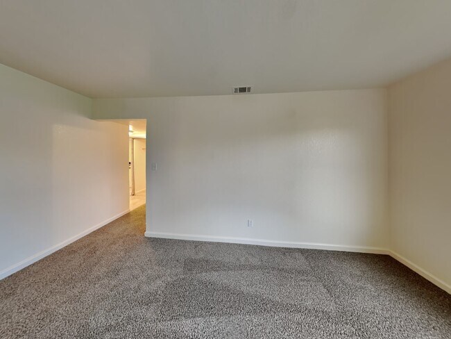 Foto del edificio - 3906 Wildrose Way