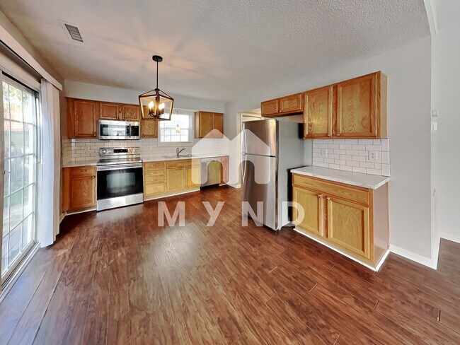 Building Photo - 4717 Mocha Ln