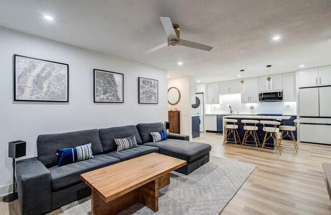 Foto del edificio - 1860 White Oak Dr