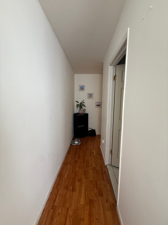 Foto del edificio - 38 N 3rd St