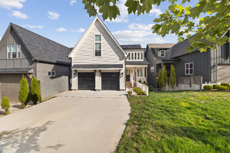 Primary Photo - 550A Whispering Hills Dr