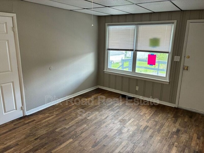 Building Photo - 2029 Pater Ave