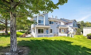 Building Photo - 1080 S Walden Way