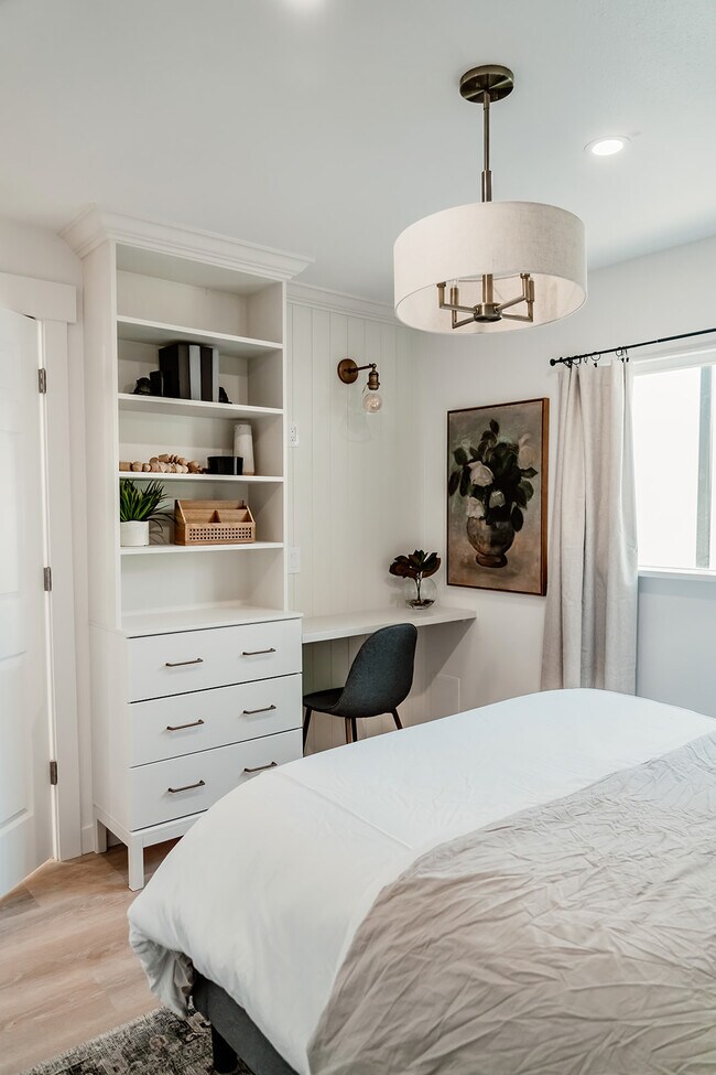 Building Photo - 439 Spring St