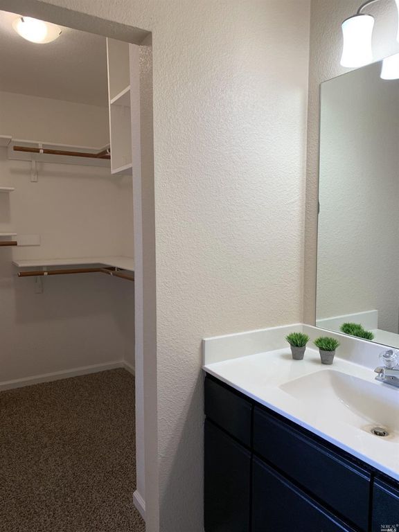 Foto del edificio - 2644 Shasta Ct