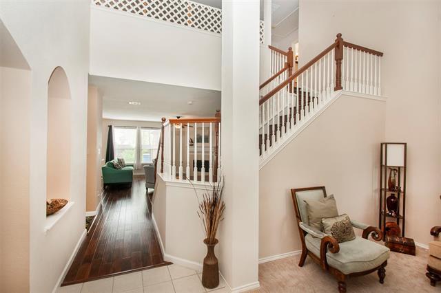 Foto del edificio - 423 Trinity Dr