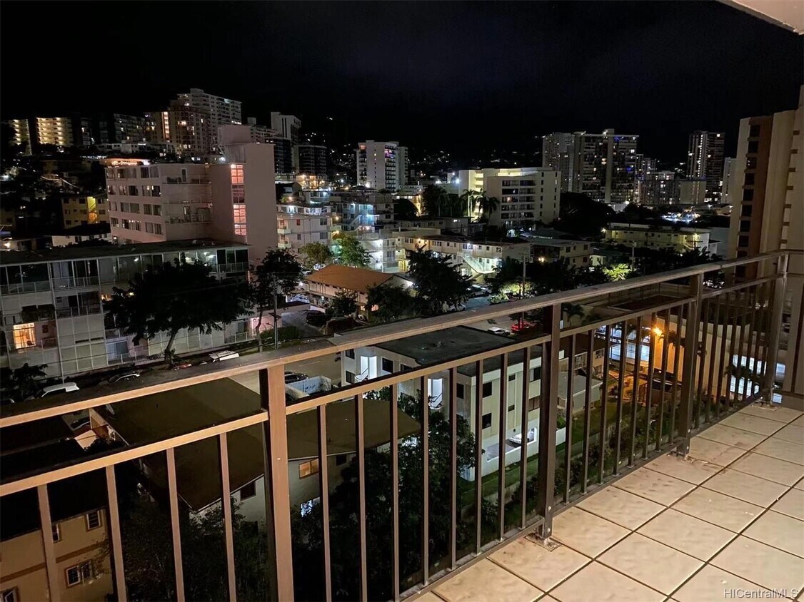 Foto principal - 1415 Victoria St
