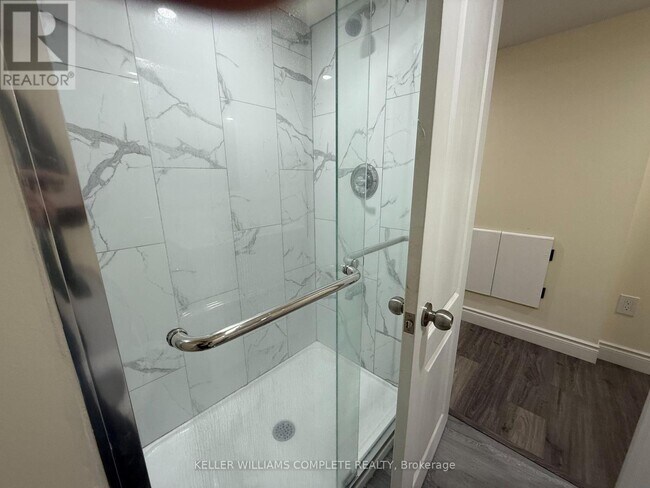 Photo du bâtiment - 37 Allegro Dr