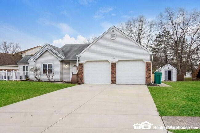 Foto del edificio - PRICE DROP! Beautiful Eagle Creek area new...
