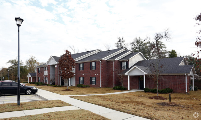 Building Photo - Pecan Cove Apartments