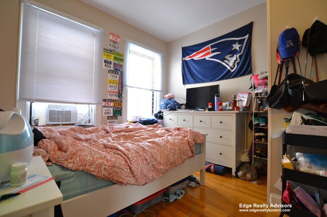 Foto del edificio - 21 Park Vale Ave