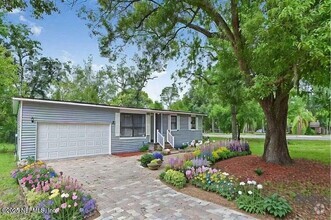 Building Photo - 3807 Ernjo Rd