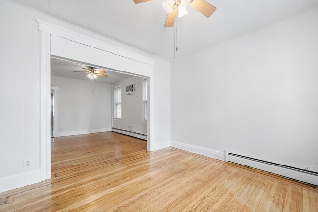 Building Photo - 155 W 19th St