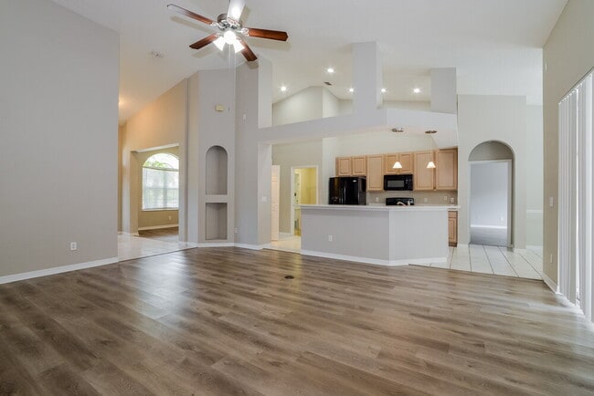 Foto del edificio - 14834 Oldham Dr