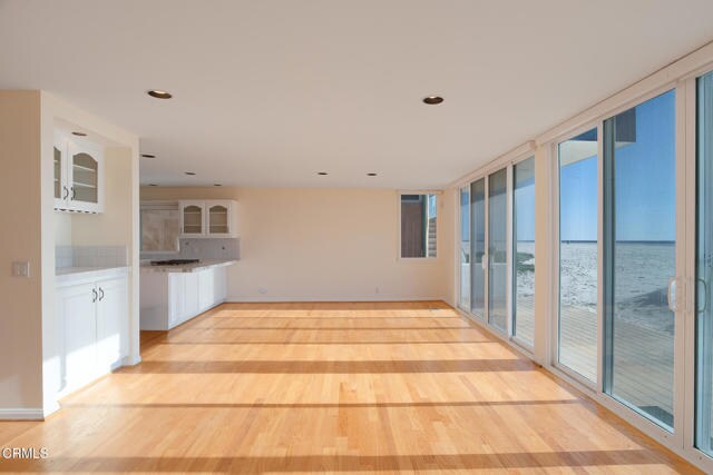 Foto del edificio - 3637 Ocean Dr