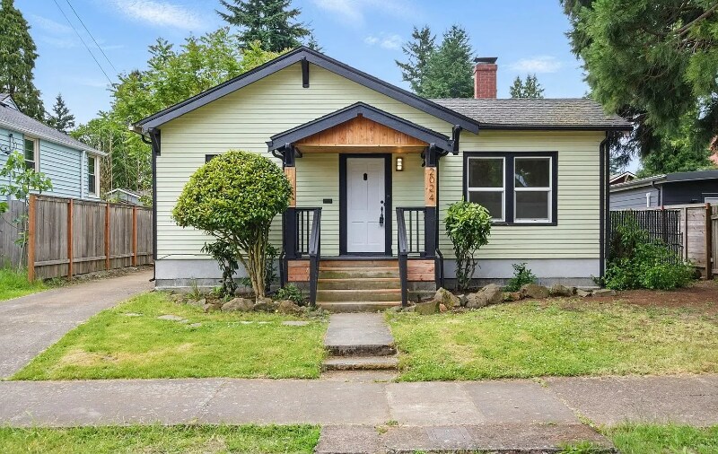 Foto principal - 2024 NE Highland St