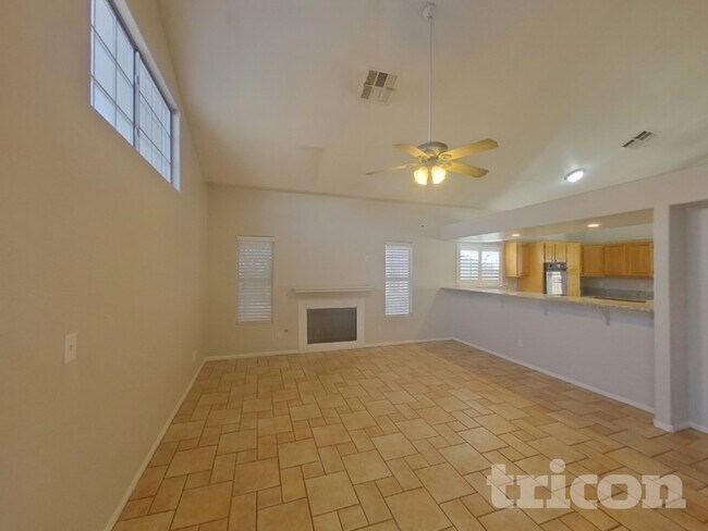 Foto del edificio - 1133 Broken Hills Dr