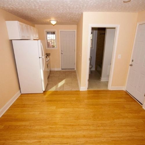 Foto del edificio - 2212-2214 Harford Rd