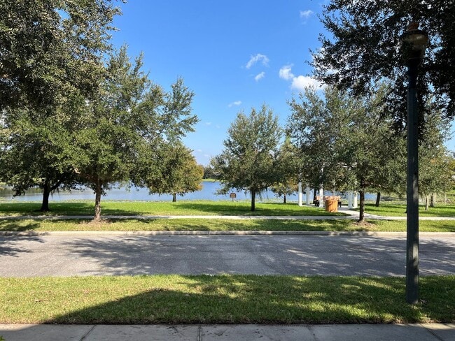 Foto del edificio - 3/2 Townhome at Water's Edge in Lake Nona