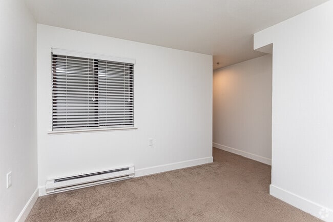 1HAB, 1BA - 506SF - The Hudson
