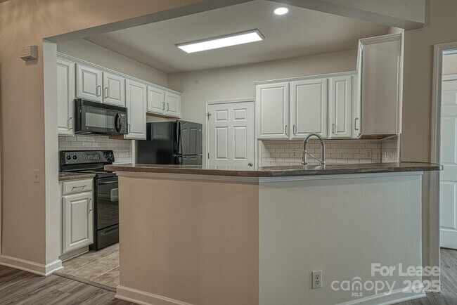 Building Photo - 3246 Margellina Drive