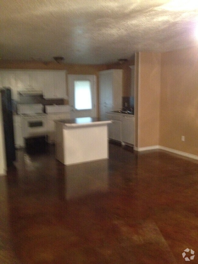 Apartments for Rent in Moss Bluff LA with Hardwood Floors 20 Rentals