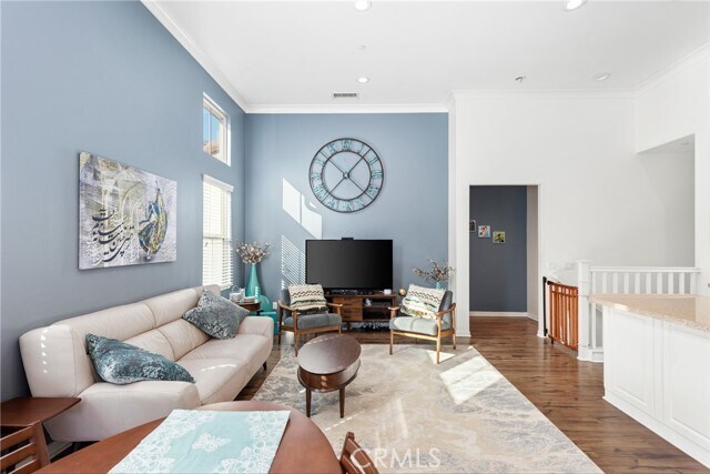 Primary Photo - 136 Coralwood