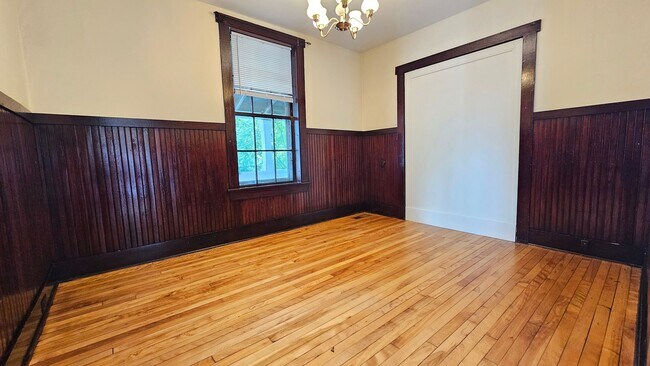 Foto del edificio - 22-24-24 Colchester Ct