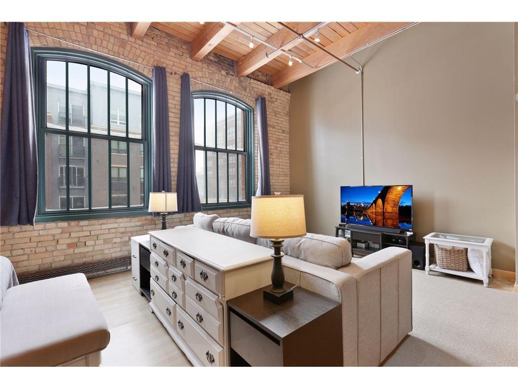Foto principal - 400 N 1st St