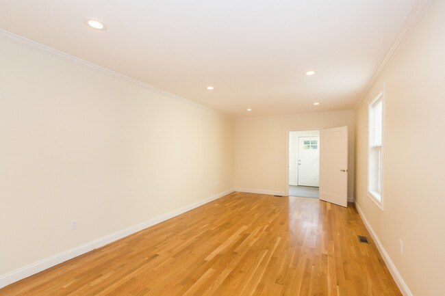 Foto del edificio - 217 Arlington St