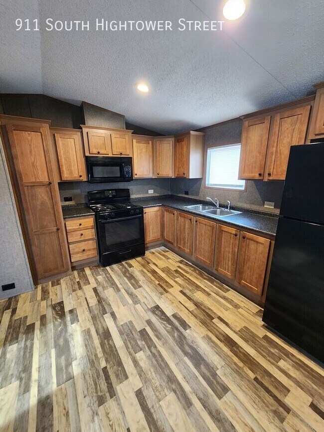 Foto del edificio - 911 S Hightower St