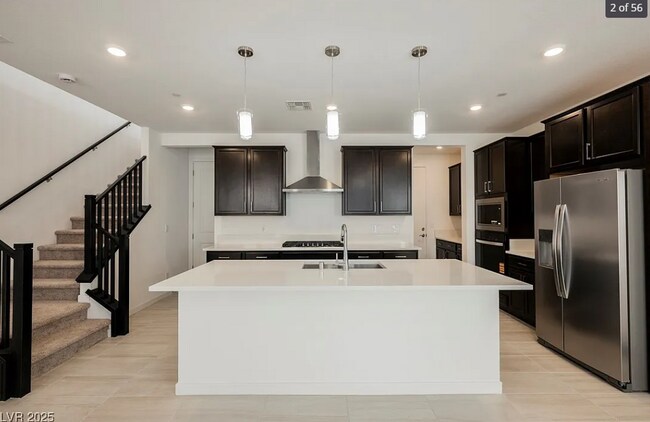 Foto del edificio - 2451 Altitude St