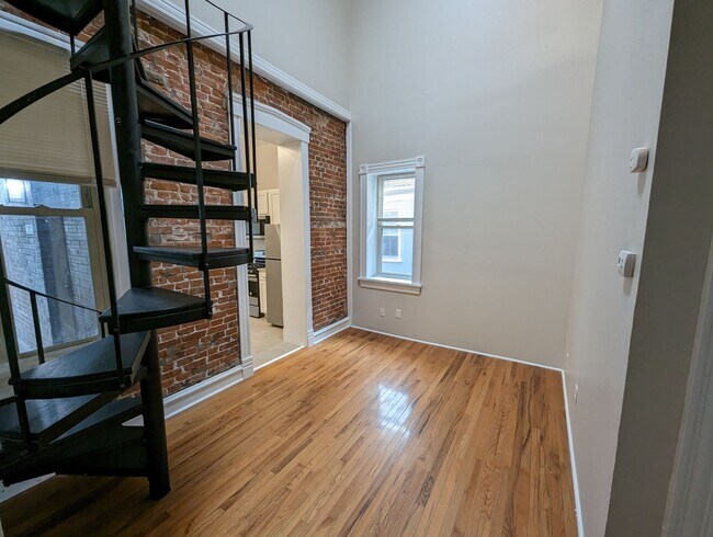 Building Photo - 2220 S. 9th Street