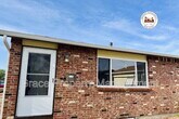 Foto principal - 9123 Perry St