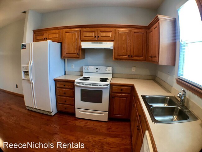 Building Photo - 3 br, 2.5 bath House - 21670 w 124th Street