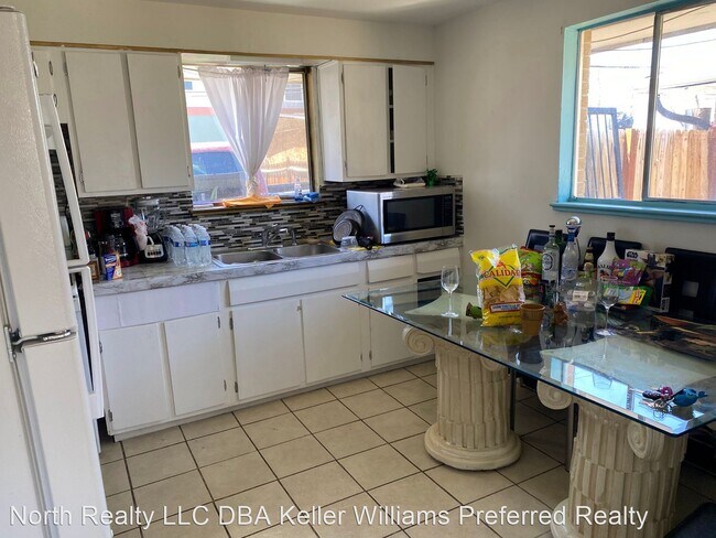 Foto del edificio - 2 br, 1 bath House - 1233 Akron St.