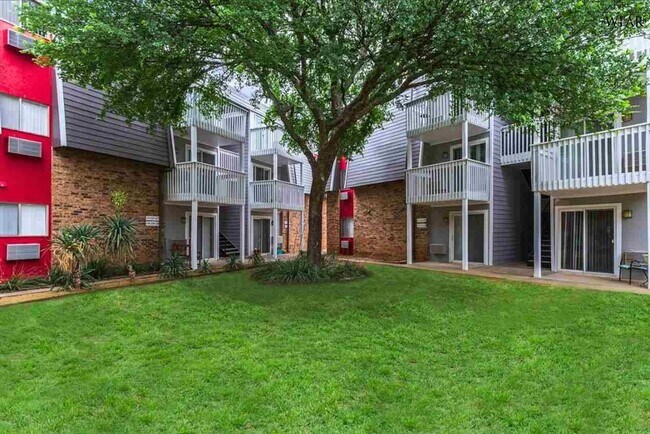 Foto del edificio - 2612 Southwest Pkwy