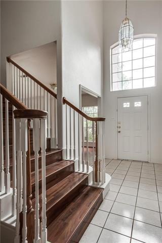 Foto del edificio - 1024 Heath Cir
