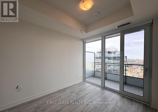 Photo du bâtiment - 70 Princess St