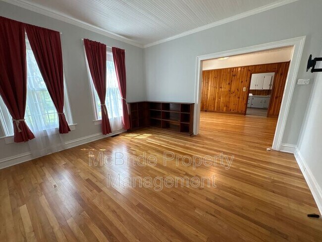 Foto del edificio - 2754 Hazel St