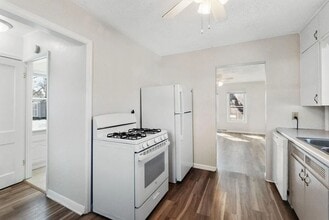 Building Photo - 1535 Huntington Rd