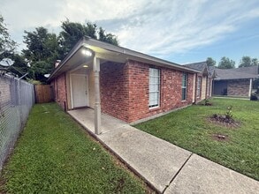 Building Photo - 8155 Starwood Ct
