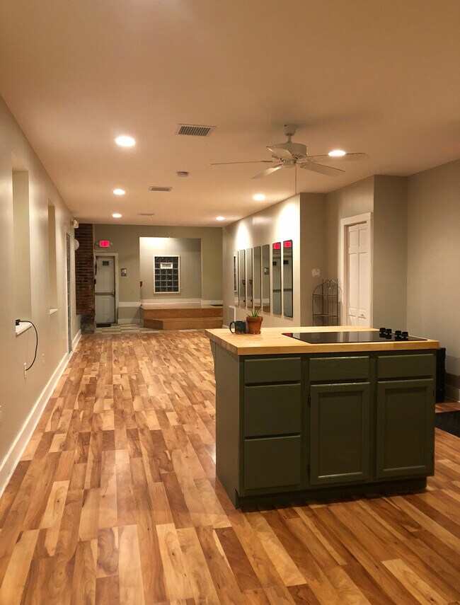 Small kitchen island with electric cooktop - 59 S Gallatin Ave