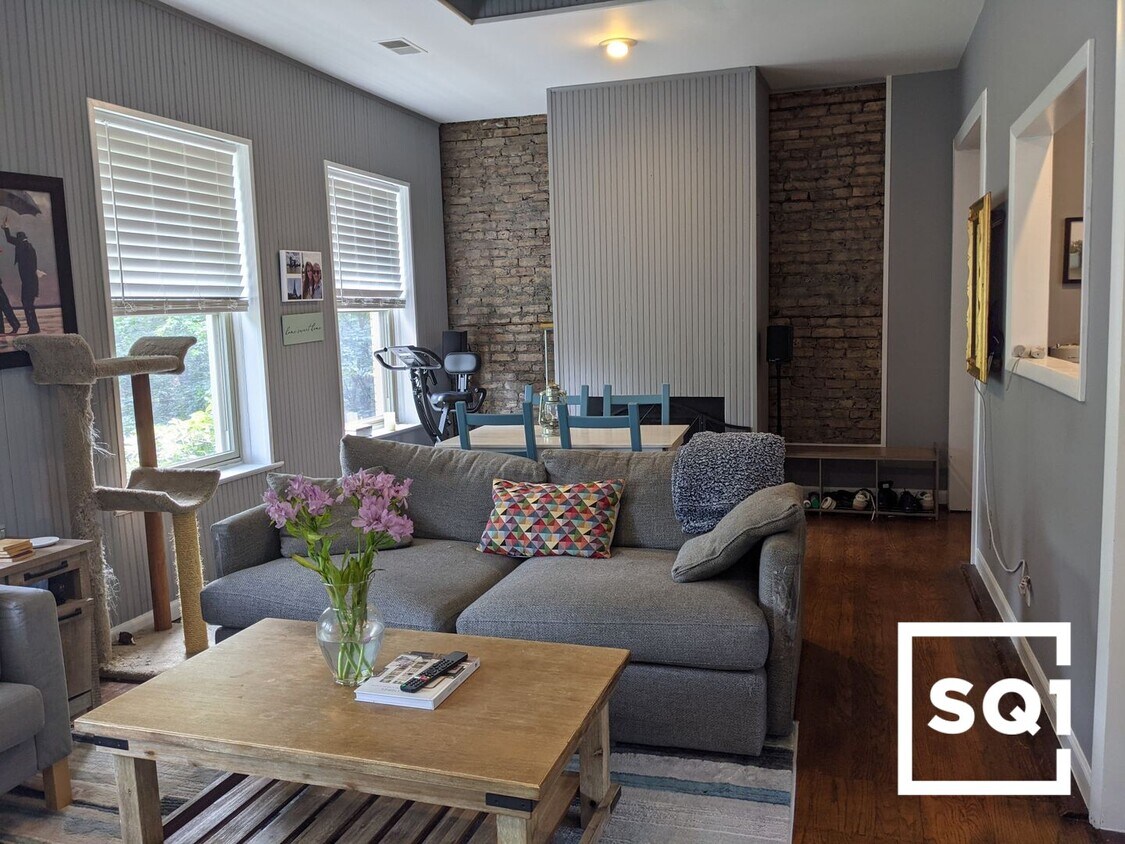Foto principal - 1354 W Berwyn Ave