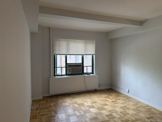 Building Photo - 1505 Archer Rd