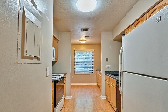 Foto del edificio - 2 Bed/ 2.5 Bath Single Family Home in Hail...