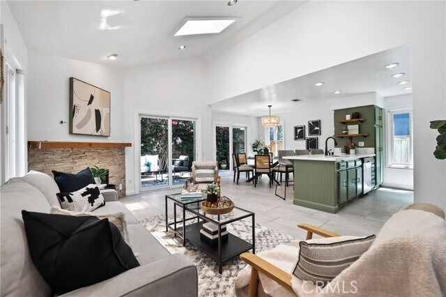 Foto del edificio - 715 Oceanhill Dr