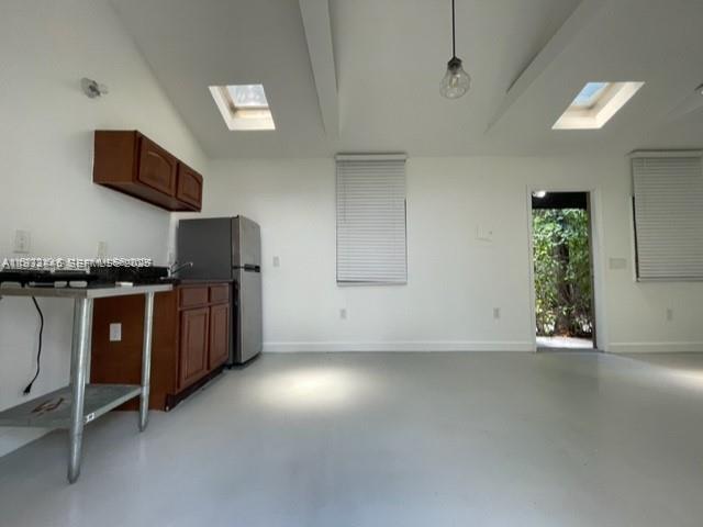 Foto del edificio - 118 NW 24th St