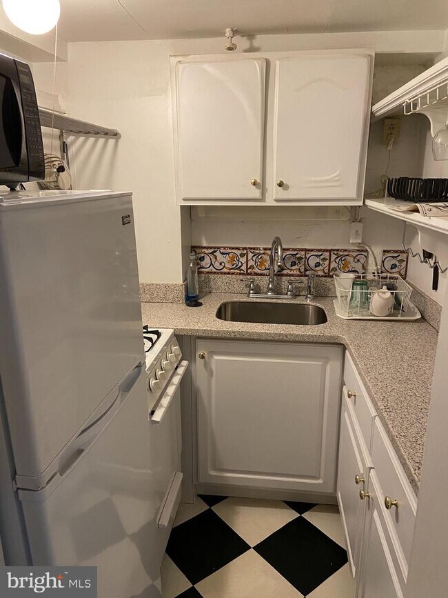 Foto del edificio - 3139 N St NW